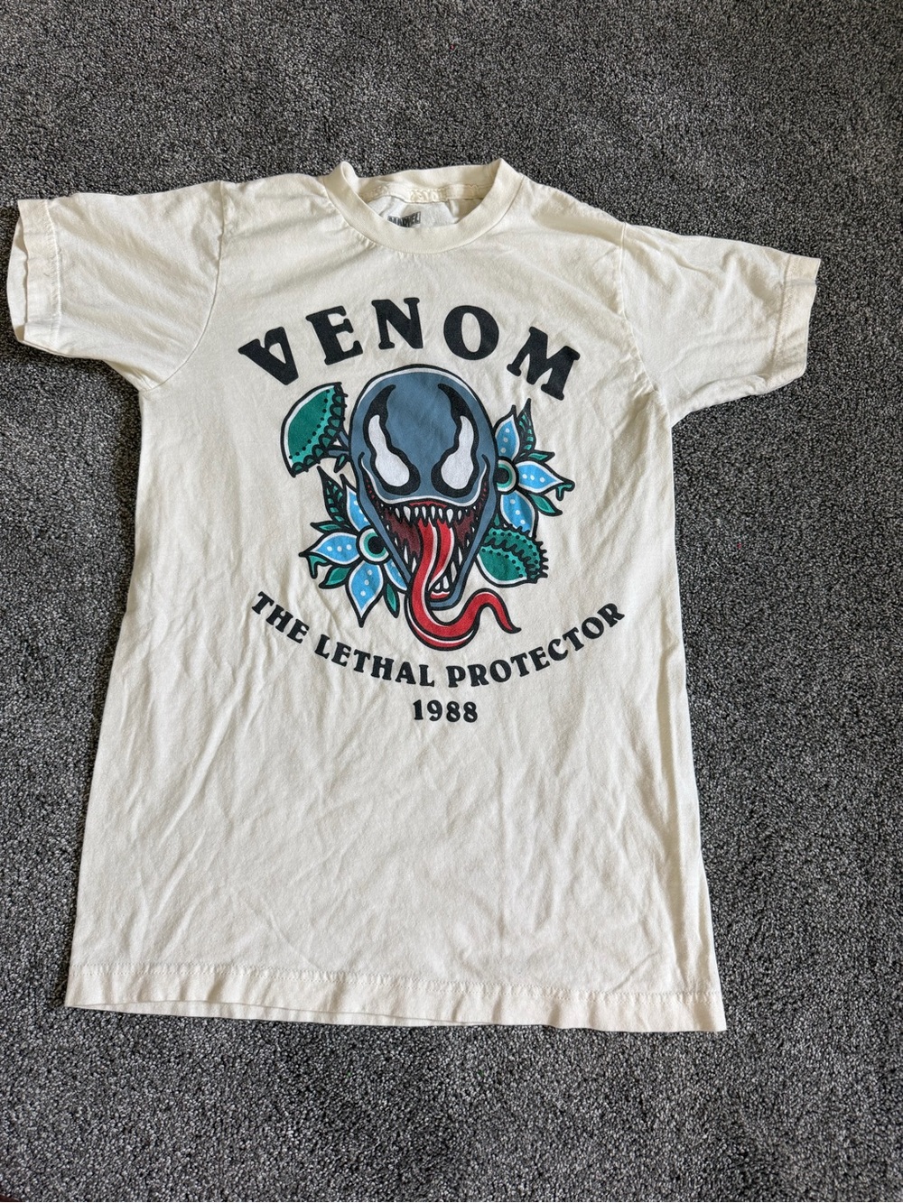 Marvel Venom Short Sleeve Tee - White with Black, Blue, Green, Red Accents